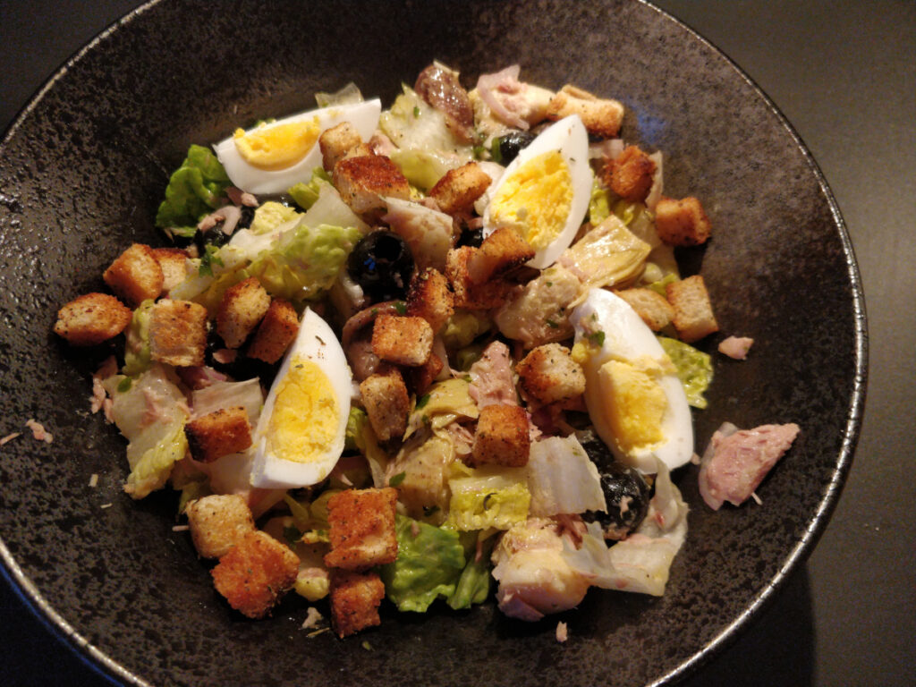 Salade niçoise  - Thunfischsalat nach Nizza Art