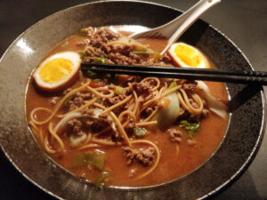 Tan-Tan Miso-Ramen Suppe