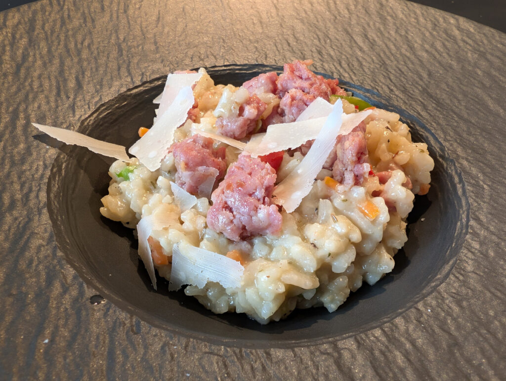 Risotto ticinese mit Luganighe